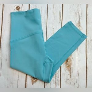 Ivivva Girls Aqua Blue Cropped Leggings Size 10